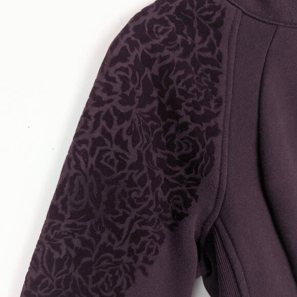 Lululemon Purple Velvet Floral Flock Pullover Sweatshirt in Black Cherry Size 4 - Picture 3 of 8